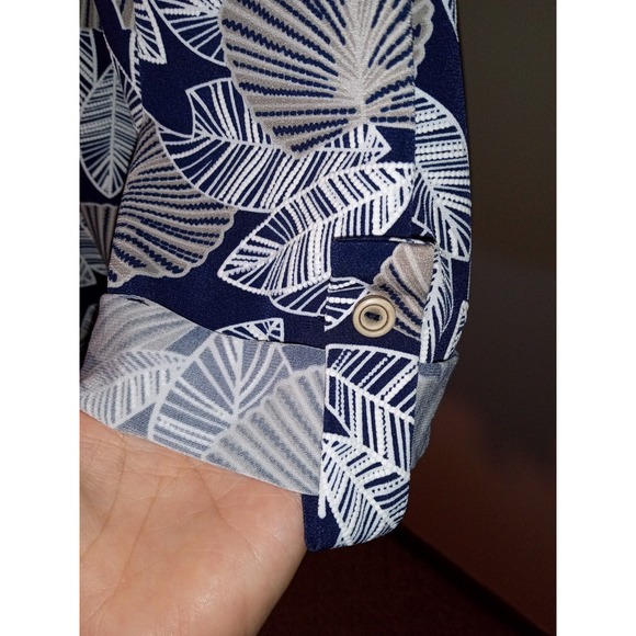 Amana Sz 2X Long Sleeve Fall Blouse Raised‎ Leaf Print Blue White And Brown - Picture 2 of 9